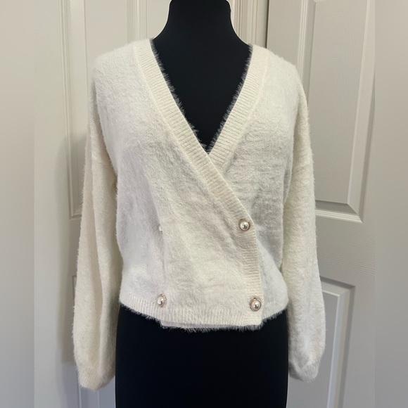 Cupcakes and Cashmere Ivory Mika Fuzzy Sweater with Pear Buttons - Picture 6 of 16